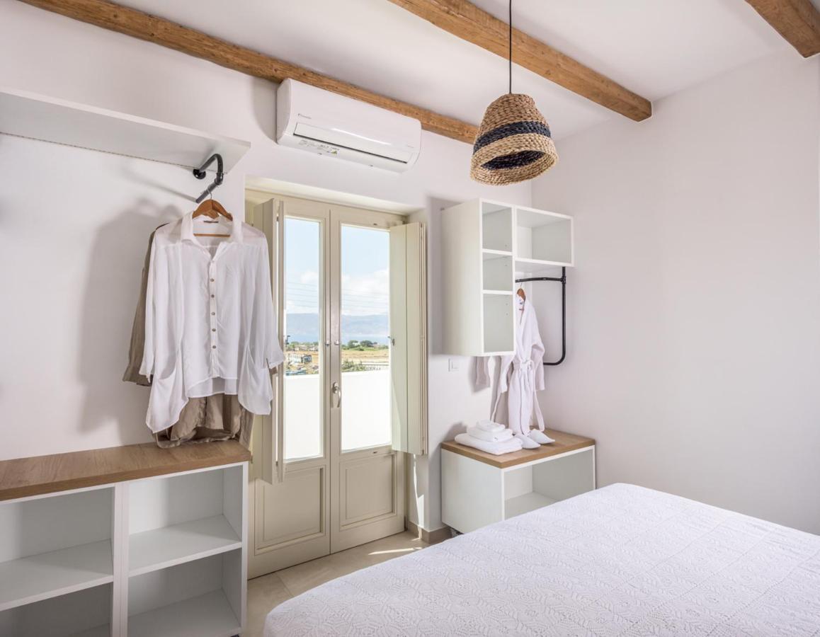 Milos Zen Suites Adamantas  Ngoại thất bức ảnh
