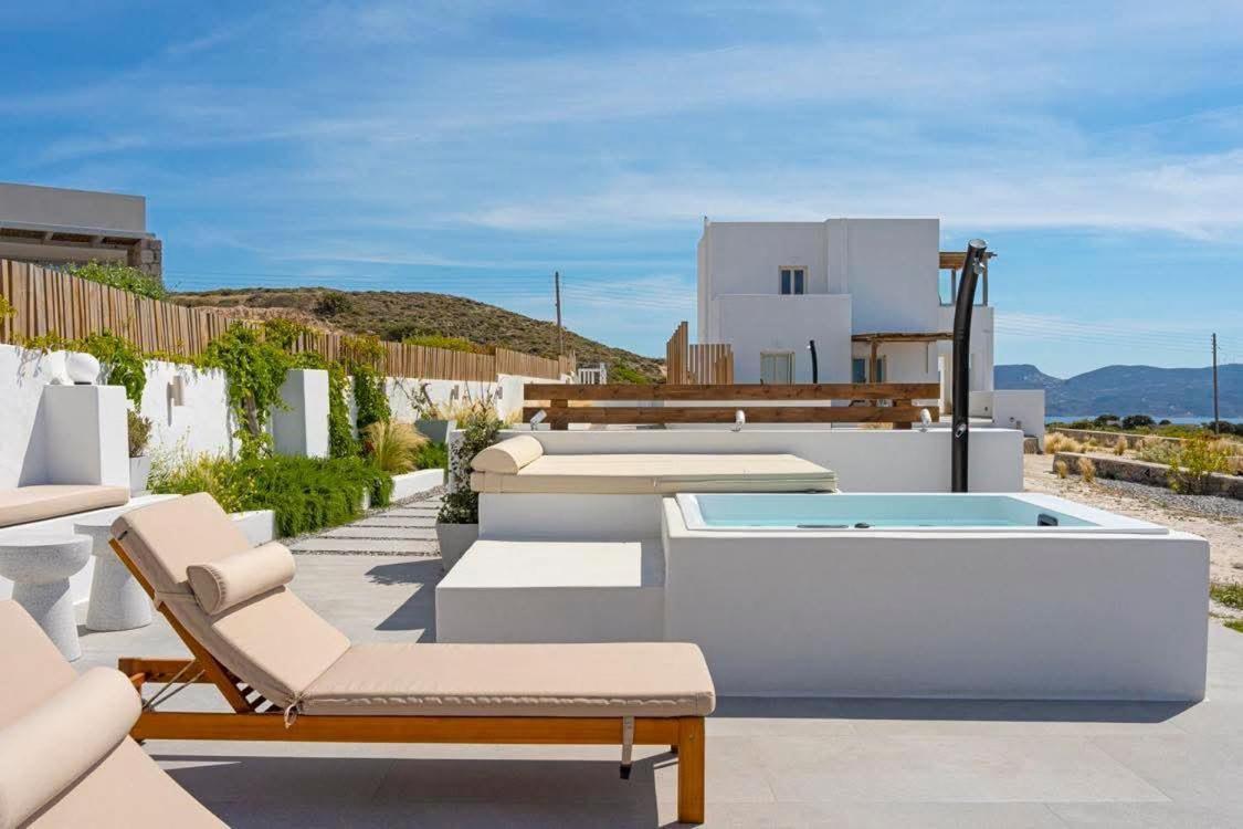 Milos Zen Suites Adamantas  Ngoại thất bức ảnh